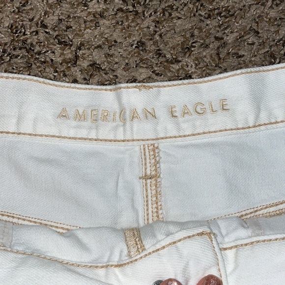 American Eagle 90S Boyfriend Denim Distressed Shorts - Picture 5 of 9